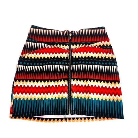 Divided zigzag multi-color front zip mini skirt - Picture 1 of 3